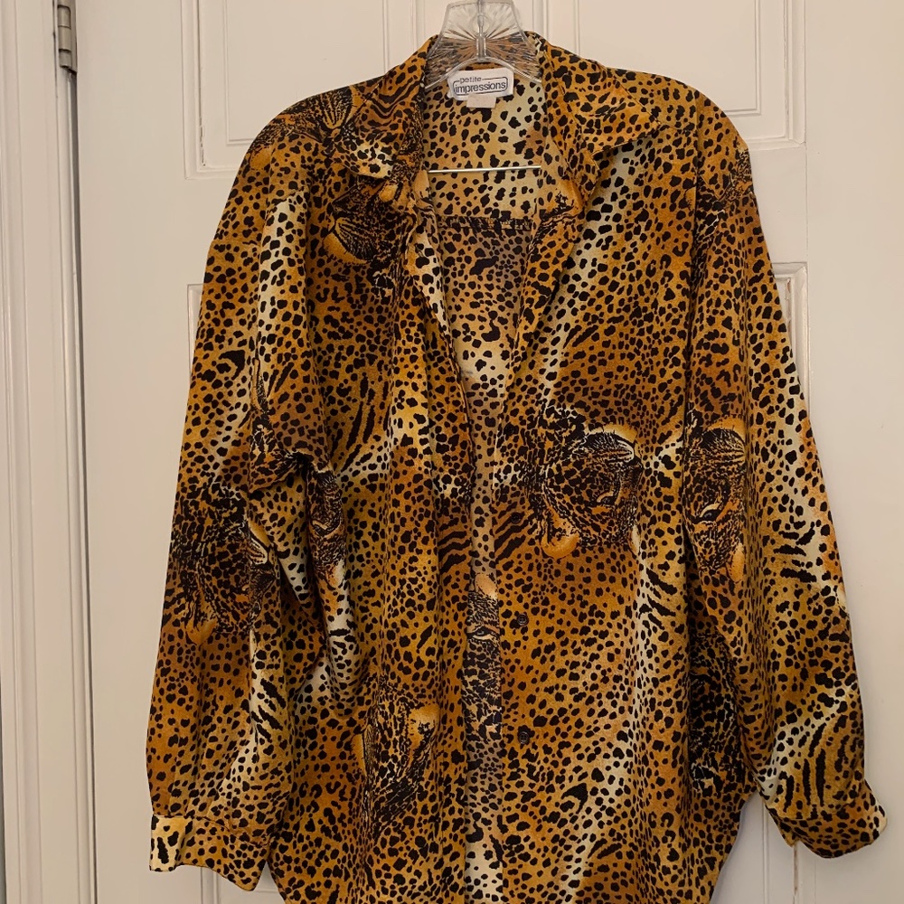 Vintage Cheetah Print Button Down